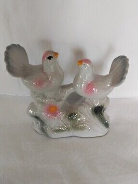 Vtg Pair Of Porcelian Courtship Dove Figure with Pink  & Green Accents
